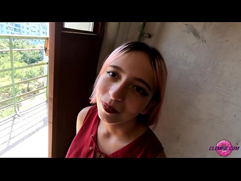 ❤️ Tamaa ya Mwanafunzi Inamnyonya Mgeni Ugenini - Mzunguke Usoni kwenye ponografia sw.pornsexer.ru ❌❤